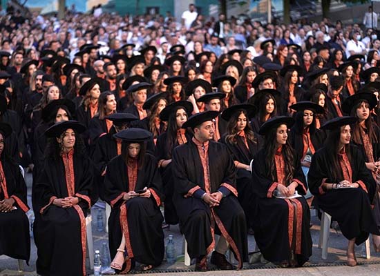 To Πανεπιστήμιο Κύπρου στηρίζει τα όνειρα των αποφοίτων του